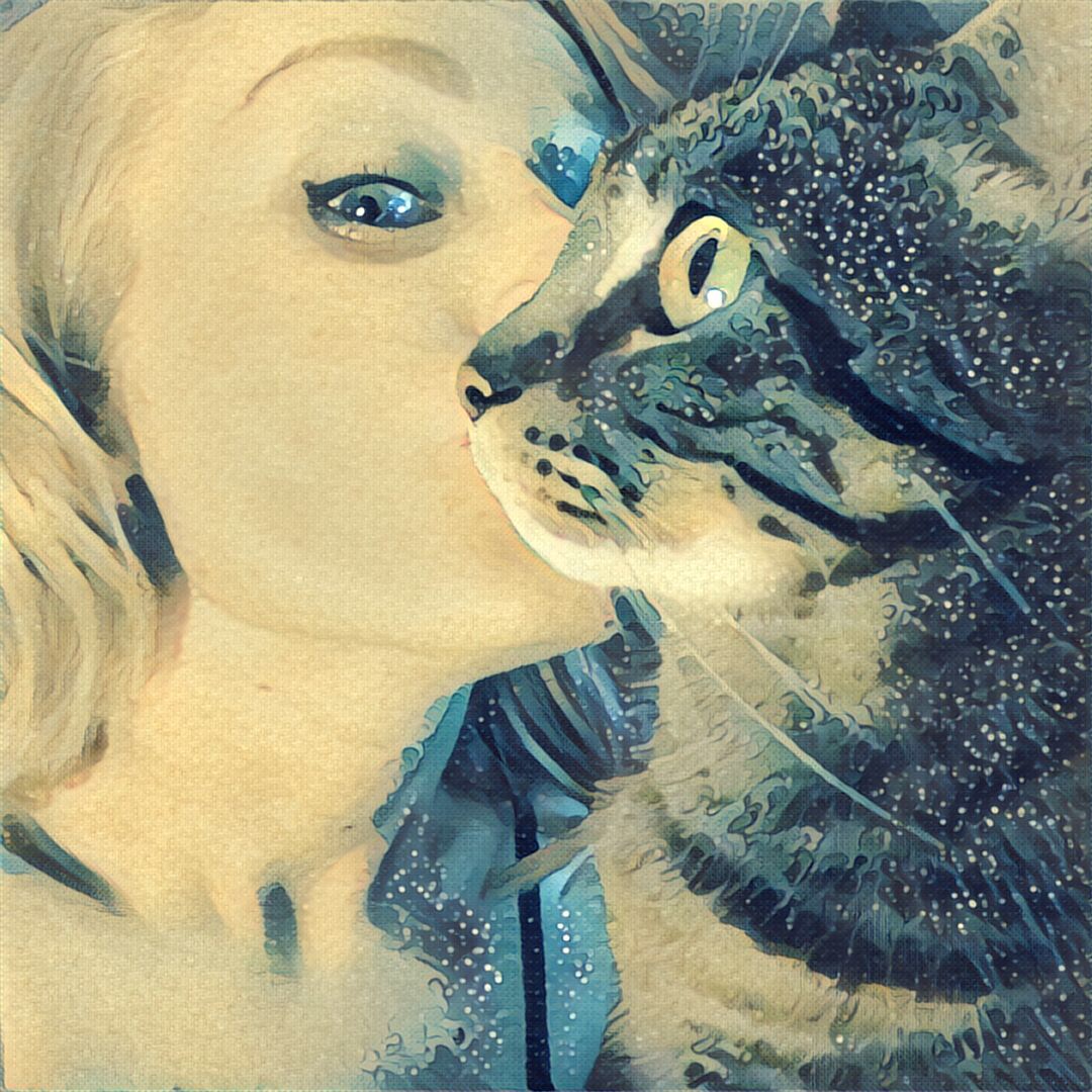 Image of Alyshia Perri and her cat, Bagheera